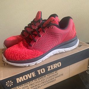 Mens Jordan 1 trainer ST size 9